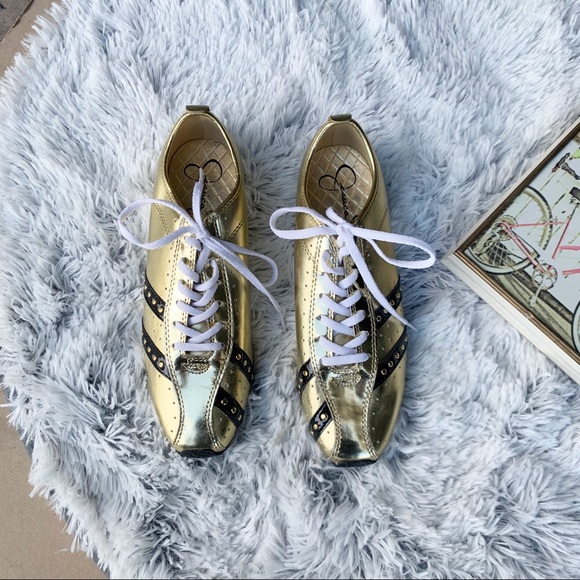 Jessica Simpson Sneakers